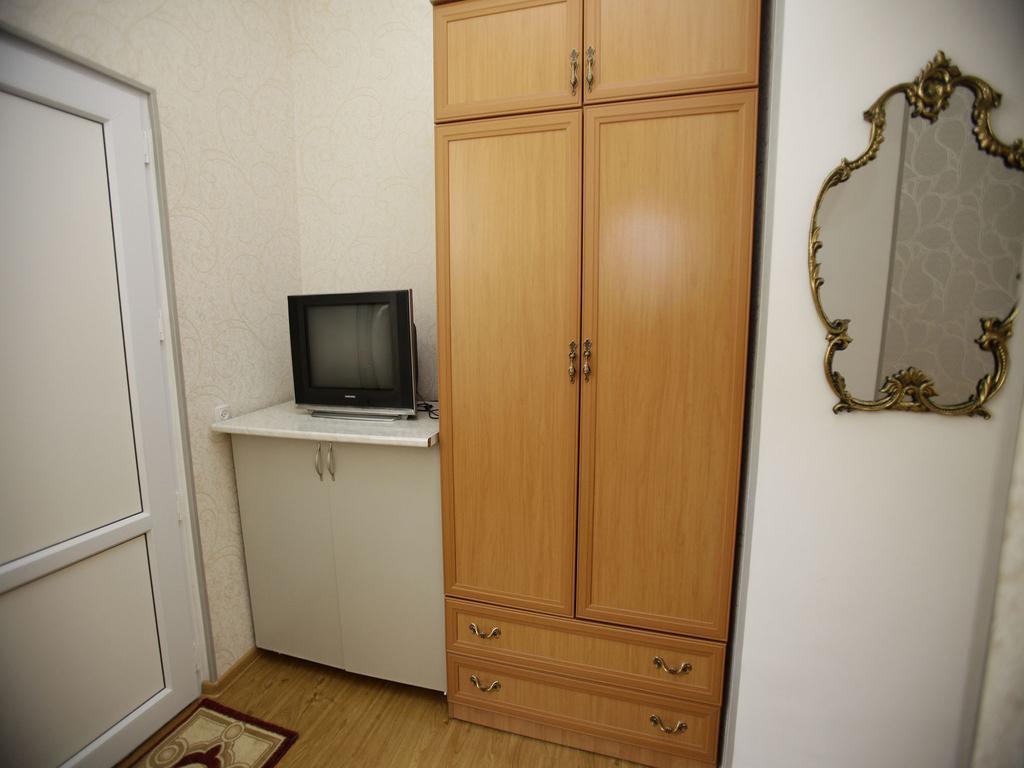 ホテル Leila ティビリシ 部屋 写真